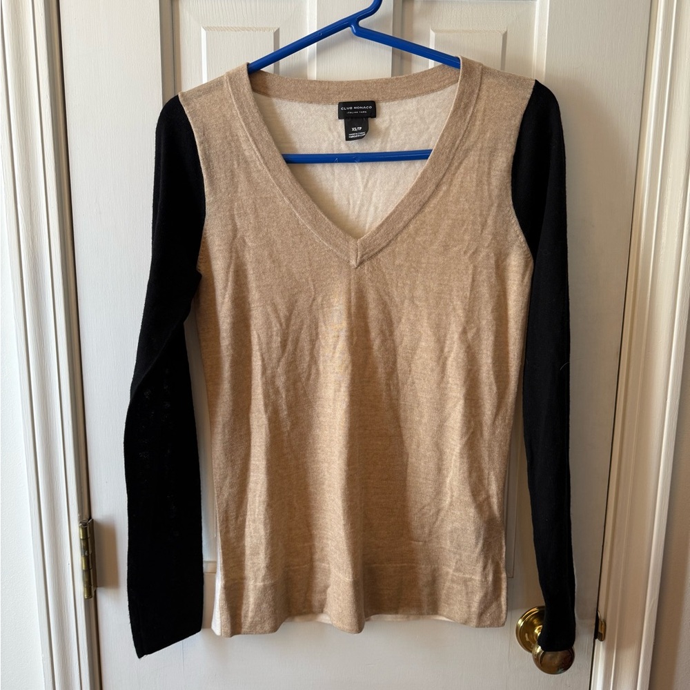 Club Monaco Beige and Black Sweater